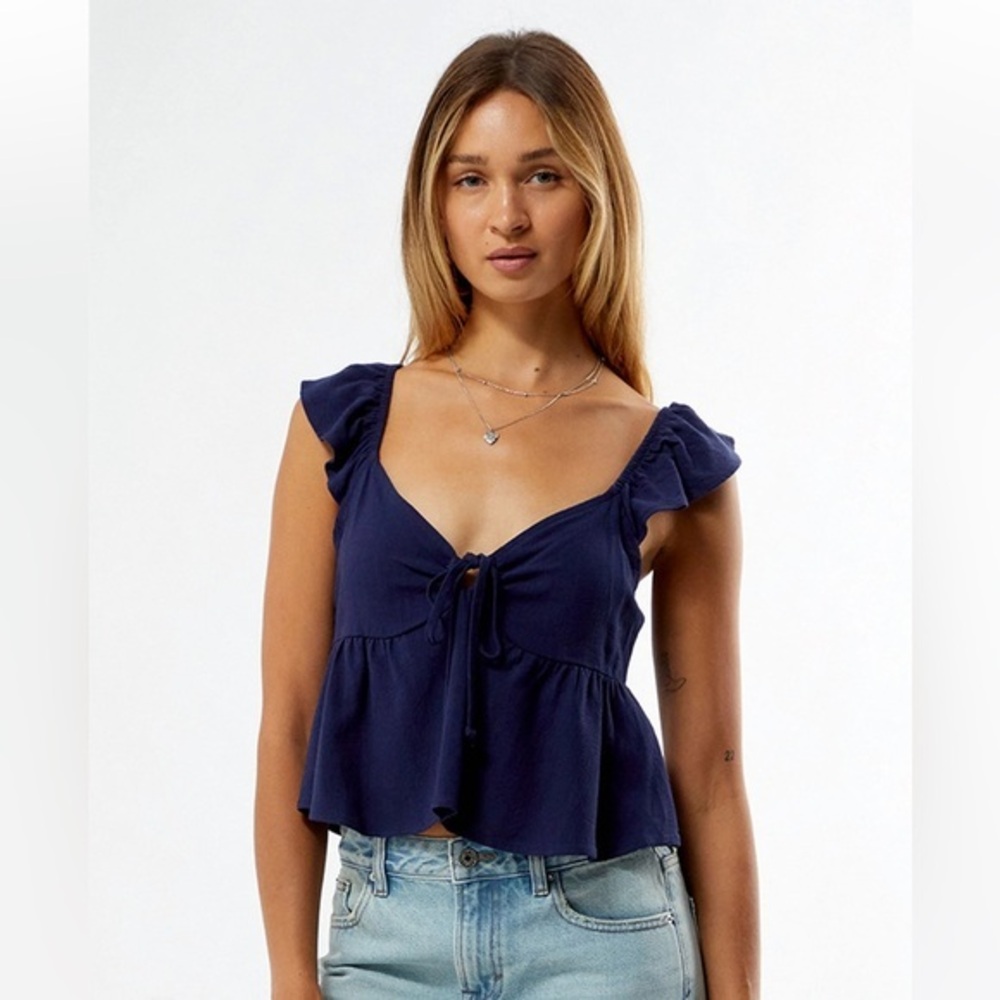NWT LA Hearts Keyhole Linen Babydoll Top